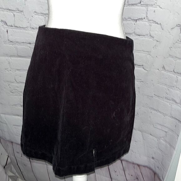 Forever 21 - Black Corduroy Skirt - L - Picture 1 of 5